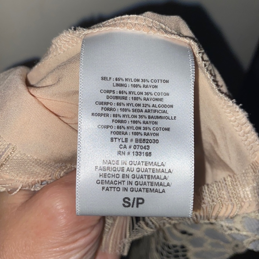 Anthropologie Cream Lace Dress - Picture 13 of 16